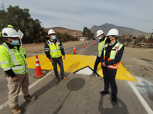 Vialidad MOP ejecuta medidas de seguridad vial en ruta D-51 en el sector de  El Peñón en Coquimbo