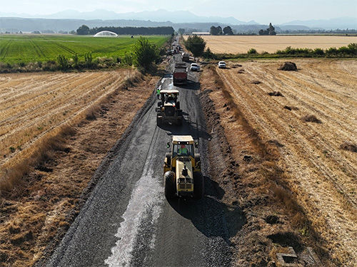 VIALIDAD DE ÑUBLE INVIERTE $8 MIL MILLONES PARA PAVIMENTAR CINCO CAMINOS EN SAN CARLOS Y NINHUE  