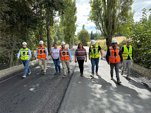 VIALIDAD DE ARAUCANÍA EJECUTA OBRAS DE PAVIMENTACIÓN EN CAMINO MUCO - CHUREO DE LAUTARO