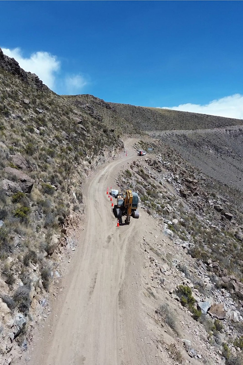 VIALIDAD MOP REALIZA OBRAS DE CONSERVACIÓN EN 10 KILÓMETROS DE LA RUTA A-475 CERCA DE LOCALIDAD DE CHIAPA