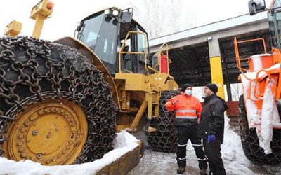 Ministro de Obras Públicas destina nuevos equipos y maquinaría para el despeje de nieve y traslado de personas en Paso Los Libertadores