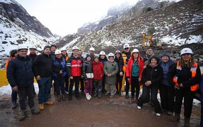 Ministra de Obras Públicas anuncia puente definitivo en San Alfonso