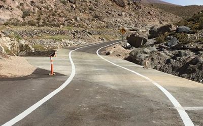 DIRECCIÓN DE VIALIDAD CONTINÚA MEJORANDO RUTAS HACIA POBLADOS DEL INTERIOR