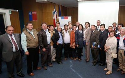 MINISTRA SILVA SE REÚNE CON AUTORIDADES Y COMUNIDAD DE LOS LAGOS PARA DAR A CONOCER ADJUDICACIÓN DEL PUENTE CHACAO