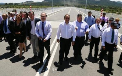 Autoridades inauguran moderno puente Confluencia entre Chillan y Portezuelo