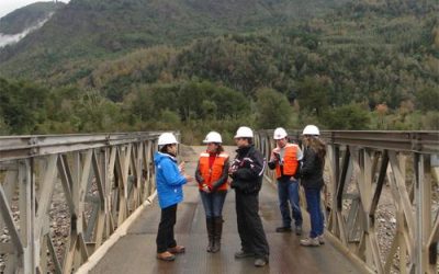 Dirección de Vialidad Los Ríos instala Puente mecano en sector de Cerrillos en Futrono